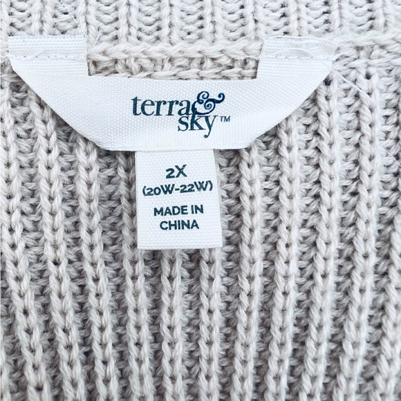 Terra & Sky Fur Knit Vest - Picture 9 of 10